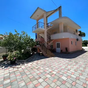 Guest House Vlore Maison d'hôtes